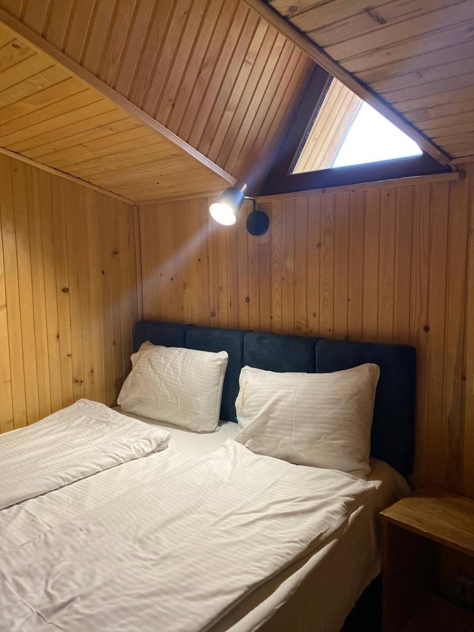 Mishelter Villa Myhove Eksteriør bilde