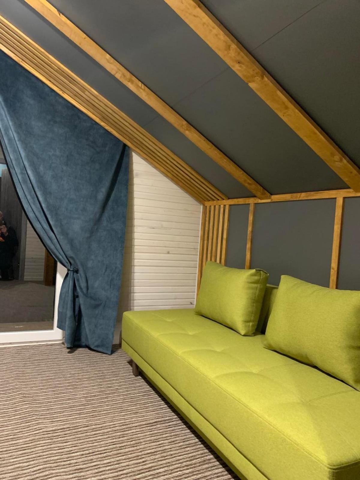 Mishelter Villa Myhove Eksteriør bilde